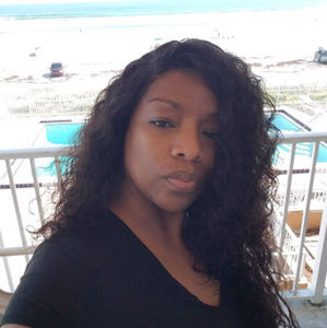 Meet your Posher, Calena